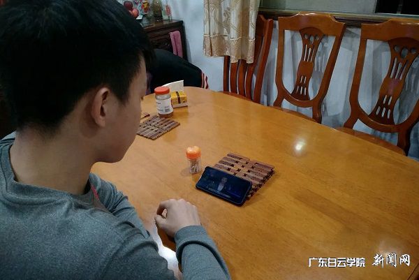 学员自主学习.jpg